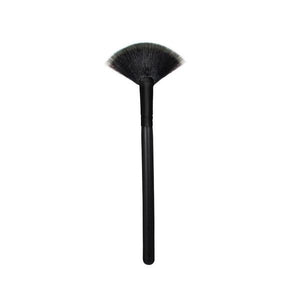 Morphe Highlight Fan Brush MB40 - Sculpt Cosmetics