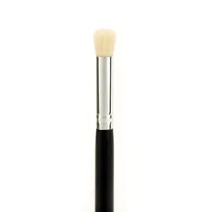 Crown | C526 Pro Dome Crease Brush - Sculpt Cosmetics